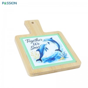Factory direct Custom 3D embossed Ceramic trivet with bamboo base