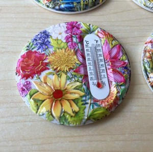 Dia. 7.5CM Round shaped ceramic fridge magnet with 3D printing and gold blocked