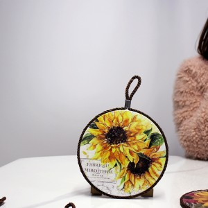 Rround dia.16CM Ceramic trivet with rope and cork back