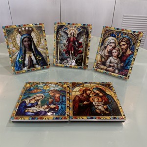Wholesales Glossy Finished 3D Embossed Themed Ceramic Nativity Scene Religious Ornament With Golden Printing